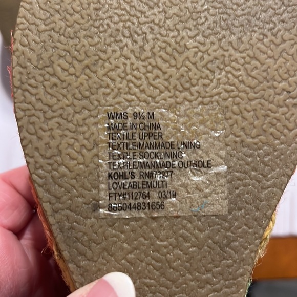 SO Wedge Sandal Pump • Fun Rainbow Platform 🌈 - Picture 5 of 5